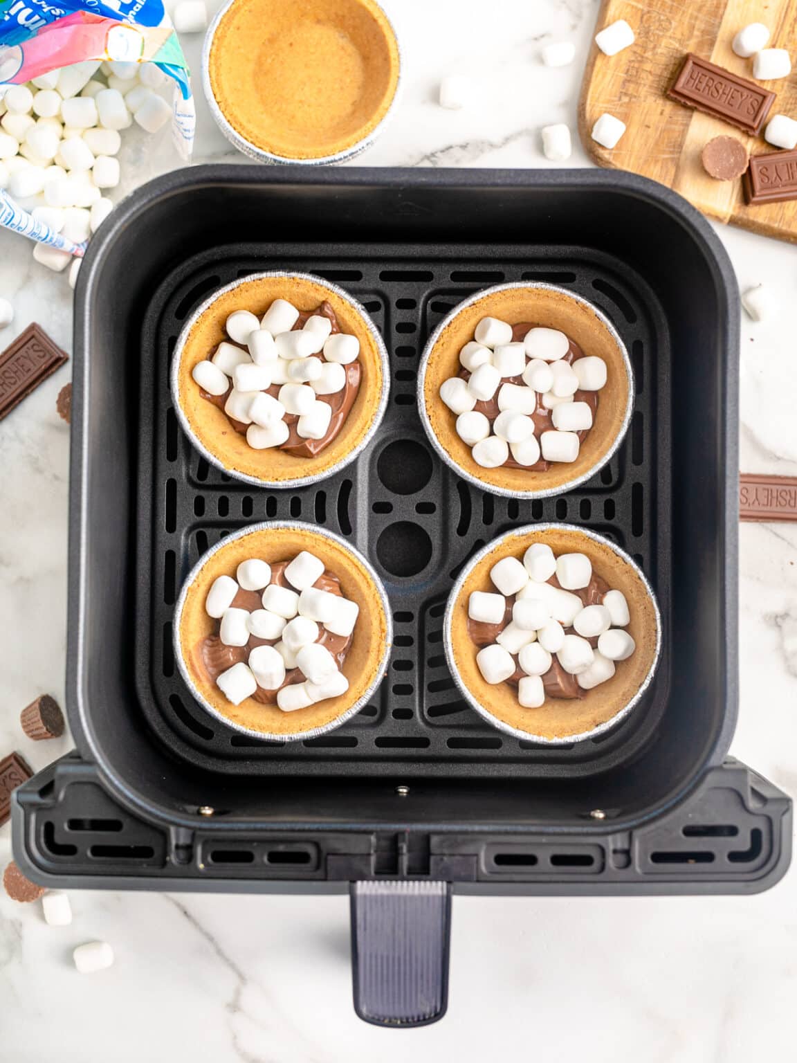 Air Fryer Mini S’mores Pies - My Air Fryer Kitchen