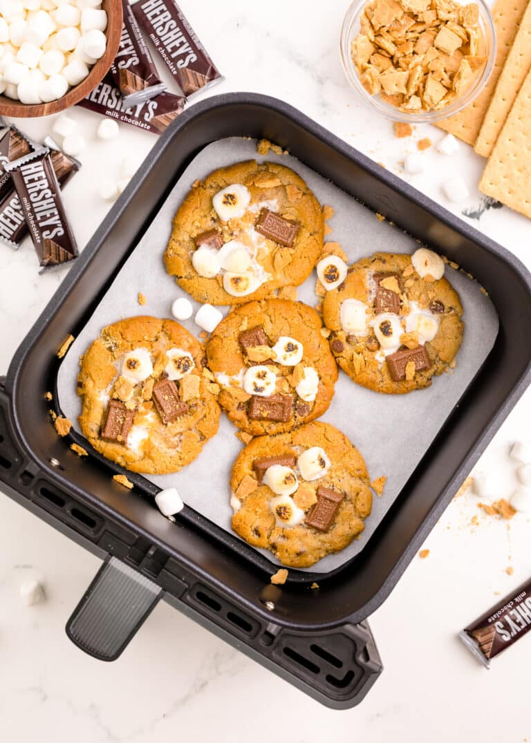 Air Fryer S'mores Cookies - My Air Fryer Kitchen